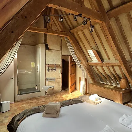 펜션 Manoir+piscine Chauffee : We Dimanche Inclus *