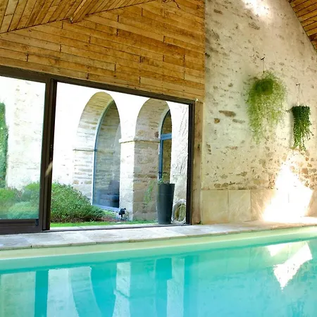 Manoir+piscine Chauffee : We Dimanche Inclus بيت للعطل Donges