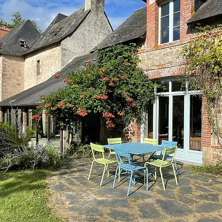 Manoir+piscine Chauffee : We Dimanche Inclus بيت للعطل