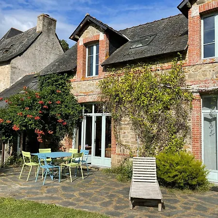 بيت للعطل Manoir+piscine Chauffee : We Dimanche Inclus Donges