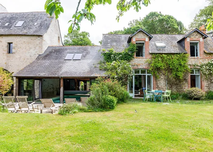 Manoir+piscine Chauffee : We Dimanche Inclus Donges