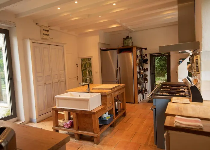 Manoir+piscine Chauffee : We Dimanche Inclus Ferienhaus Donges