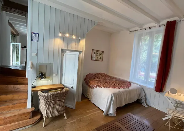 Manoir+piscine Chauffee : We Dimanche Inclus Donges